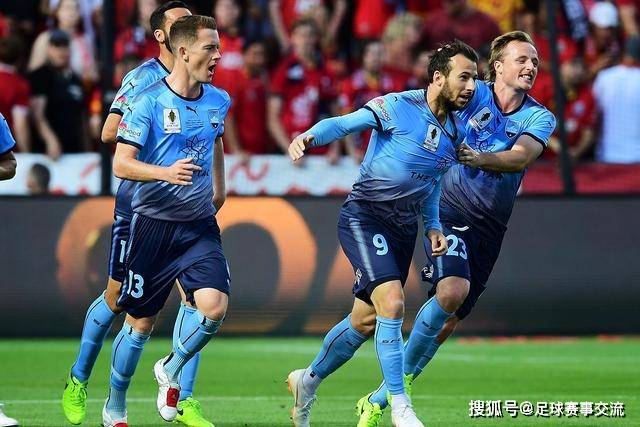 埃布埃谈欧冠决赛：斯凯利和廷伯最后替补，前者太年轻后者刚康复
